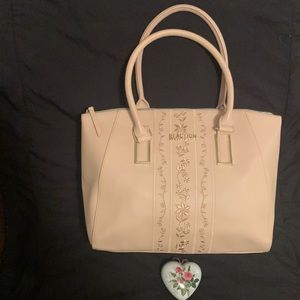 Reaction Kenneth Cole purse